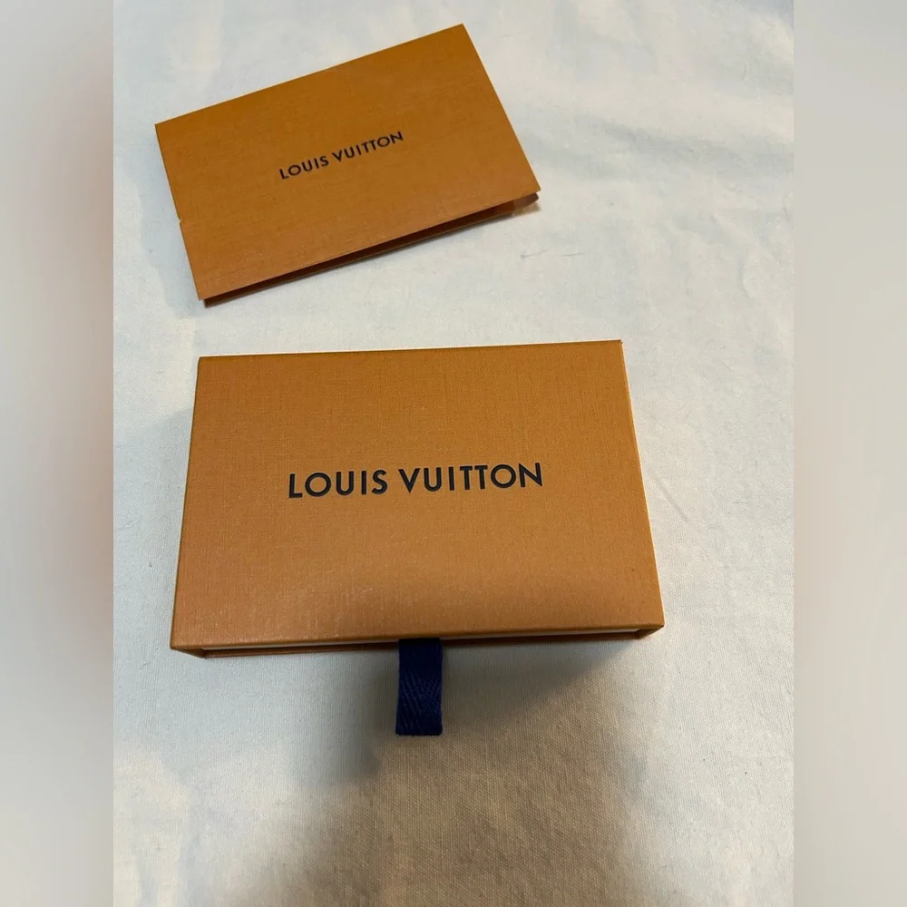 Authentic Louis Vuitton Limited Edition Porte Cles keychain for men. New in box. - Picture 10 of 11